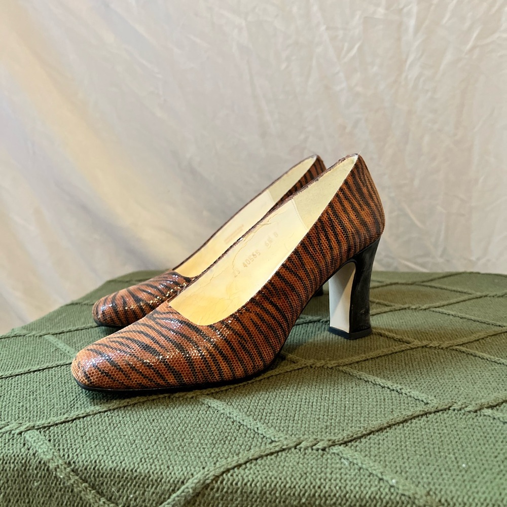 Vintage Lord & Taylor Tiger Print Leather Pumps